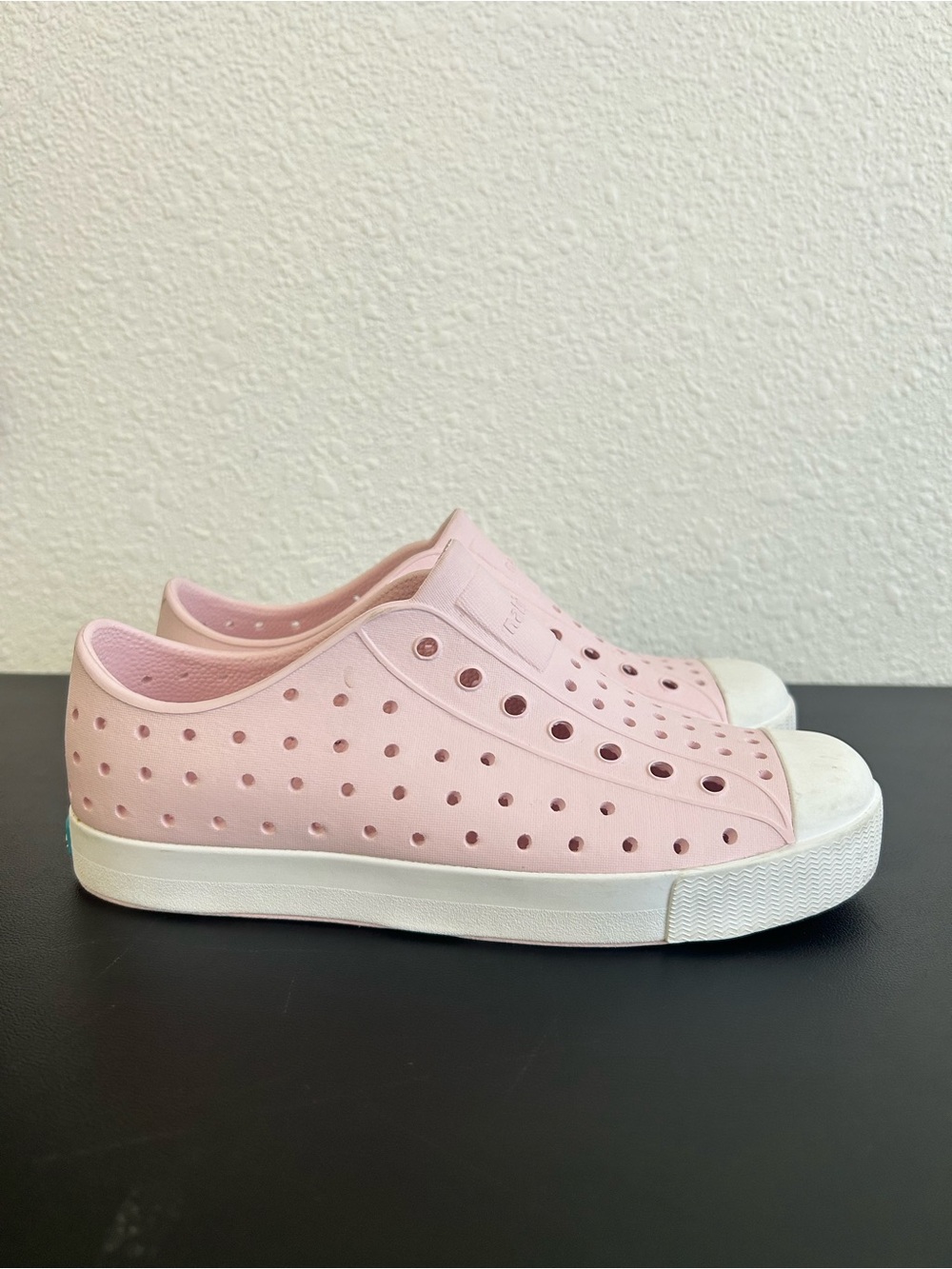 NATIVE Junior Size 3 Light Pink Clog Pull On Rubber Shoes